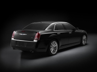 Chrysler 300C Sedan 4-door (2 generation) AT 3.6 (286 hp) Luxury Series (2013) foto, Chrysler 300C Sedan 4-door (2 generation) AT 3.6 (286 hp) Luxury Series (2013) fotos, Chrysler 300C Sedan 4-door (2 generation) AT 3.6 (286 hp) Luxury Series (2013) imagen, Chrysler 300C Sedan 4-door (2 generation) AT 3.6 (286 hp) Luxury Series (2013) imagenes, Chrysler 300C Sedan 4-door (2 generation) AT 3.6 (286 hp) Luxury Series (2013) fotografía