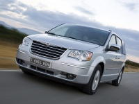 Chrysler Grand Voyager Minivan (5th generation) AT 3.6 (283hp) LIMITED (2012) foto, Chrysler Grand Voyager Minivan (5th generation) AT 3.6 (283hp) LIMITED (2012) fotos, Chrysler Grand Voyager Minivan (5th generation) AT 3.6 (283hp) LIMITED (2012) imagen, Chrysler Grand Voyager Minivan (5th generation) AT 3.6 (283hp) LIMITED (2012) imagenes, Chrysler Grand Voyager Minivan (5th generation) AT 3.6 (283hp) LIMITED (2012) fotografía