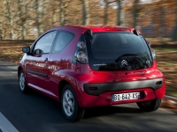 Citroen C1 Hatchback 3-door (1 generation) AMT 1.0 (68 HP) Tendance foto, Citroen C1 Hatchback 3-door (1 generation) AMT 1.0 (68 HP) Tendance fotos, Citroen C1 Hatchback 3-door (1 generation) AMT 1.0 (68 HP) Tendance imagen, Citroen C1 Hatchback 3-door (1 generation) AMT 1.0 (68 HP) Tendance imagenes, Citroen C1 Hatchback 3-door (1 generation) AMT 1.0 (68 HP) Tendance fotografía