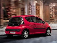 Citroen C1 Hatchback 3-door (1 generation) AMT 1.0 (68 HP) Tendance foto, Citroen C1 Hatchback 3-door (1 generation) AMT 1.0 (68 HP) Tendance fotos, Citroen C1 Hatchback 3-door (1 generation) AMT 1.0 (68 HP) Tendance imagen, Citroen C1 Hatchback 3-door (1 generation) AMT 1.0 (68 HP) Tendance imagenes, Citroen C1 Hatchback 3-door (1 generation) AMT 1.0 (68 HP) Tendance fotografía