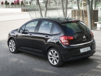 Citroen C3 Hatchback (2 generation) 1.2 MT (82 HP) Tendance foto, Citroen C3 Hatchback (2 generation) 1.2 MT (82 HP) Tendance fotos, Citroen C3 Hatchback (2 generation) 1.2 MT (82 HP) Tendance imagen, Citroen C3 Hatchback (2 generation) 1.2 MT (82 HP) Tendance imagenes, Citroen C3 Hatchback (2 generation) 1.2 MT (82 HP) Tendance fotografía