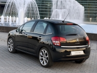 Citroen C3 Hatchback (2 generation) 1.2 MT (82 HP) Tendance foto, Citroen C3 Hatchback (2 generation) 1.2 MT (82 HP) Tendance fotos, Citroen C3 Hatchback (2 generation) 1.2 MT (82 HP) Tendance imagen, Citroen C3 Hatchback (2 generation) 1.2 MT (82 HP) Tendance imagenes, Citroen C3 Hatchback (2 generation) 1.2 MT (82 HP) Tendance fotografía