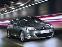 Citroen C4 Hatchback (2 generation) 1.6 VTi AT (120hp) Exclusive (French Assembly) (2013) foto, Citroen C4 Hatchback (2 generation) 1.6 VTi AT (120hp) Exclusive (French Assembly) (2013) fotos, Citroen C4 Hatchback (2 generation) 1.6 VTi AT (120hp) Exclusive (French Assembly) (2013) imagen, Citroen C4 Hatchback (2 generation) 1.6 VTi AT (120hp) Exclusive (French Assembly) (2013) imagenes, Citroen C4 Hatchback (2 generation) 1.6 VTi AT (120hp) Exclusive (French Assembly) (2013) fotografía