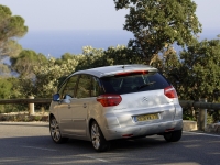 Citroen C4 Picasso MPV 5-door (1 generation) 1.6 MT (120hp) Dynamique (2012) foto, Citroen C4 Picasso MPV 5-door (1 generation) 1.6 MT (120hp) Dynamique (2012) fotos, Citroen C4 Picasso MPV 5-door (1 generation) 1.6 MT (120hp) Dynamique (2012) imagen, Citroen C4 Picasso MPV 5-door (1 generation) 1.6 MT (120hp) Dynamique (2012) imagenes, Citroen C4 Picasso MPV 5-door (1 generation) 1.6 MT (120hp) Dynamique (2012) fotografía