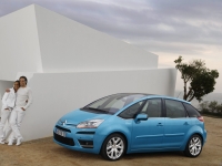 Citroen C4 Picasso MPV 5-door (1 generation) 1.6 THP AMT (150hp) eMyWay Dynamique (2012) foto, Citroen C4 Picasso MPV 5-door (1 generation) 1.6 THP AMT (150hp) eMyWay Dynamique (2012) fotos, Citroen C4 Picasso MPV 5-door (1 generation) 1.6 THP AMT (150hp) eMyWay Dynamique (2012) imagen, Citroen C4 Picasso MPV 5-door (1 generation) 1.6 THP AMT (150hp) eMyWay Dynamique (2012) imagenes, Citroen C4 Picasso MPV 5-door (1 generation) 1.6 THP AMT (150hp) eMyWay Dynamique (2012) fotografía