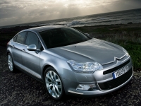 Citroen C5 Sedan (2 generation) 1.6 AMT (120hp) Confort (2013) foto, Citroen C5 Sedan (2 generation) 1.6 AMT (120hp) Confort (2013) fotos, Citroen C5 Sedan (2 generation) 1.6 AMT (120hp) Confort (2013) imagen, Citroen C5 Sedan (2 generation) 1.6 AMT (120hp) Confort (2013) imagenes, Citroen C5 Sedan (2 generation) 1.6 AMT (120hp) Confort (2013) fotografía