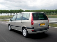 Citroen C8 Minivan (1 generation) 2.0 MT (138hp) foto, Citroen C8 Minivan (1 generation) 2.0 MT (138hp) fotos, Citroen C8 Minivan (1 generation) 2.0 MT (138hp) imagen, Citroen C8 Minivan (1 generation) 2.0 MT (138hp) imagenes, Citroen C8 Minivan (1 generation) 2.0 MT (138hp) fotografía