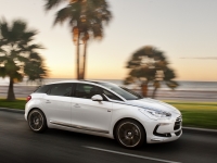 Citroen DS5 Hatchback (1 generation) 2.0 HDi AT (163hp) So Chic (2013) foto, Citroen DS5 Hatchback (1 generation) 2.0 HDi AT (163hp) So Chic (2013) fotos, Citroen DS5 Hatchback (1 generation) 2.0 HDi AT (163hp) So Chic (2013) imagen, Citroen DS5 Hatchback (1 generation) 2.0 HDi AT (163hp) So Chic (2013) imagenes, Citroen DS5 Hatchback (1 generation) 2.0 HDi AT (163hp) So Chic (2013) fotografía