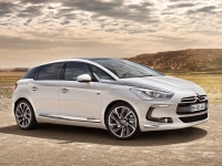 Citroen DS5 Hatchback (1 generation) 2.0 HDi AT (163hp) So Chic (2013) foto, Citroen DS5 Hatchback (1 generation) 2.0 HDi AT (163hp) So Chic (2013) fotos, Citroen DS5 Hatchback (1 generation) 2.0 HDi AT (163hp) So Chic (2013) imagen, Citroen DS5 Hatchback (1 generation) 2.0 HDi AT (163hp) So Chic (2013) imagenes, Citroen DS5 Hatchback (1 generation) 2.0 HDi AT (163hp) So Chic (2013) fotografía