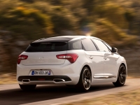 Citroen DS5 Hatchback (1 generation) 2.0 MT HDi (163hp) foto, Citroen DS5 Hatchback (1 generation) 2.0 MT HDi (163hp) fotos, Citroen DS5 Hatchback (1 generation) 2.0 MT HDi (163hp) imagen, Citroen DS5 Hatchback (1 generation) 2.0 MT HDi (163hp) imagenes, Citroen DS5 Hatchback (1 generation) 2.0 MT HDi (163hp) fotografía