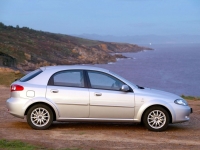 Daewoo Lacetti Hatchback (1 generation) 1.6 AT (110hp) foto, Daewoo Lacetti Hatchback (1 generation) 1.6 AT (110hp) fotos, Daewoo Lacetti Hatchback (1 generation) 1.6 AT (110hp) imagen, Daewoo Lacetti Hatchback (1 generation) 1.6 AT (110hp) imagenes, Daewoo Lacetti Hatchback (1 generation) 1.6 AT (110hp) fotografía