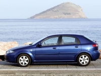 Daewoo Lacetti Hatchback (1 generation) 1.6 AT (110hp) foto, Daewoo Lacetti Hatchback (1 generation) 1.6 AT (110hp) fotos, Daewoo Lacetti Hatchback (1 generation) 1.6 AT (110hp) imagen, Daewoo Lacetti Hatchback (1 generation) 1.6 AT (110hp) imagenes, Daewoo Lacetti Hatchback (1 generation) 1.6 AT (110hp) fotografía