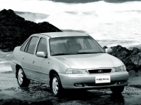 Daewoo Nexia Sedan 4-door (1 generation) 1.5 MT (90 HP) foto, Daewoo Nexia Sedan 4-door (1 generation) 1.5 MT (90 HP) fotos, Daewoo Nexia Sedan 4-door (1 generation) 1.5 MT (90 HP) imagen, Daewoo Nexia Sedan 4-door (1 generation) 1.5 MT (90 HP) imagenes, Daewoo Nexia Sedan 4-door (1 generation) 1.5 MT (90 HP) fotografía