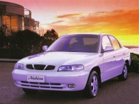 Daewoo Nubira Sedan (KLAJ) 1.6 MT (106hp) opiniones, Daewoo Nubira Sedan (KLAJ) 1.6 MT (106hp) precio, Daewoo Nubira Sedan (KLAJ) 1.6 MT (106hp) comprar, Daewoo Nubira Sedan (KLAJ) 1.6 MT (106hp) caracteristicas, Daewoo Nubira Sedan (KLAJ) 1.6 MT (106hp) especificaciones, Daewoo Nubira Sedan (KLAJ) 1.6 MT (106hp) Ficha tecnica, Daewoo Nubira Sedan (KLAJ) 1.6 MT (106hp) Automovil