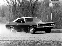 Dodge Challenger Coupe 2-door (1 generation) 5.2 V8 TorqueFlite foto, Dodge Challenger Coupe 2-door (1 generation) 5.2 V8 TorqueFlite fotos, Dodge Challenger Coupe 2-door (1 generation) 5.2 V8 TorqueFlite imagen, Dodge Challenger Coupe 2-door (1 generation) 5.2 V8 TorqueFlite imagenes, Dodge Challenger Coupe 2-door (1 generation) 5.2 V8 TorqueFlite fotografía