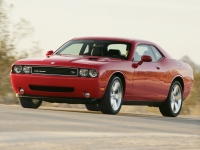 Dodge Challenger Coupe 2-door (3 generation) 6.1 V8 AT SRT8 (431hp) foto, Dodge Challenger Coupe 2-door (3 generation) 6.1 V8 AT SRT8 (431hp) fotos, Dodge Challenger Coupe 2-door (3 generation) 6.1 V8 AT SRT8 (431hp) imagen, Dodge Challenger Coupe 2-door (3 generation) 6.1 V8 AT SRT8 (431hp) imagenes, Dodge Challenger Coupe 2-door (3 generation) 6.1 V8 AT SRT8 (431hp) fotografía