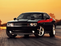 Dodge Challenger Coupe 2-door (3 generation) 6.1 V8 AT SRT8 (431hp) foto, Dodge Challenger Coupe 2-door (3 generation) 6.1 V8 AT SRT8 (431hp) fotos, Dodge Challenger Coupe 2-door (3 generation) 6.1 V8 AT SRT8 (431hp) imagen, Dodge Challenger Coupe 2-door (3 generation) 6.1 V8 AT SRT8 (431hp) imagenes, Dodge Challenger Coupe 2-door (3 generation) 6.1 V8 AT SRT8 (431hp) fotografía