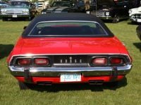 Dodge Challenger Hardtop (1 generation) 5.2 V8 3MT (230hp) foto, Dodge Challenger Hardtop (1 generation) 5.2 V8 3MT (230hp) fotos, Dodge Challenger Hardtop (1 generation) 5.2 V8 3MT (230hp) imagen, Dodge Challenger Hardtop (1 generation) 5.2 V8 3MT (230hp) imagenes, Dodge Challenger Hardtop (1 generation) 5.2 V8 3MT (230hp) fotografía