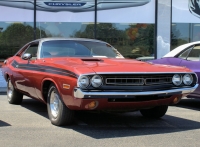 Dodge Challenger R/T coupe 2-door (1 generation) 3.7 3MT (145hp) foto, Dodge Challenger R/T coupe 2-door (1 generation) 3.7 3MT (145hp) fotos, Dodge Challenger R/T coupe 2-door (1 generation) 3.7 3MT (145hp) imagen, Dodge Challenger R/T coupe 2-door (1 generation) 3.7 3MT (145hp) imagenes, Dodge Challenger R/T coupe 2-door (1 generation) 3.7 3MT (145hp) fotografía