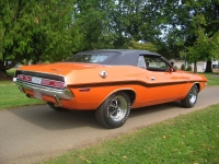 Dodge Challenger R/T coupe 2-door (1 generation) 6.3 4MT (335hp) foto, Dodge Challenger R/T coupe 2-door (1 generation) 6.3 4MT (335hp) fotos, Dodge Challenger R/T coupe 2-door (1 generation) 6.3 4MT (335hp) imagen, Dodge Challenger R/T coupe 2-door (1 generation) 6.3 4MT (335hp) imagenes, Dodge Challenger R/T coupe 2-door (1 generation) 6.3 4MT (335hp) fotografía