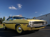 Dodge Challenger R/T coupe 2-door (1 generation) 6.3 4MT (335hp) foto, Dodge Challenger R/T coupe 2-door (1 generation) 6.3 4MT (335hp) fotos, Dodge Challenger R/T coupe 2-door (1 generation) 6.3 4MT (335hp) imagen, Dodge Challenger R/T coupe 2-door (1 generation) 6.3 4MT (335hp) imagenes, Dodge Challenger R/T coupe 2-door (1 generation) 6.3 4MT (335hp) fotografía