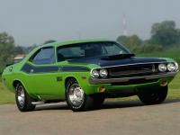 Dodge Challenger T/A coupe (1 generation) 7.2 4MT (375hp) foto, Dodge Challenger T/A coupe (1 generation) 7.2 4MT (375hp) fotos, Dodge Challenger T/A coupe (1 generation) 7.2 4MT (375hp) imagen, Dodge Challenger T/A coupe (1 generation) 7.2 4MT (375hp) imagenes, Dodge Challenger T/A coupe (1 generation) 7.2 4MT (375hp) fotografía