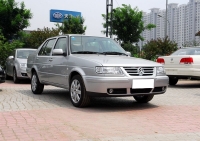 FAW Volkswagen Jetta Sedan (1 generation) 1.6 MT (101hp) opiniones, FAW Volkswagen Jetta Sedan (1 generation) 1.6 MT (101hp) precio, FAW Volkswagen Jetta Sedan (1 generation) 1.6 MT (101hp) comprar, FAW Volkswagen Jetta Sedan (1 generation) 1.6 MT (101hp) caracteristicas, FAW Volkswagen Jetta Sedan (1 generation) 1.6 MT (101hp) especificaciones, FAW Volkswagen Jetta Sedan (1 generation) 1.6 MT (101hp) Ficha tecnica, FAW Volkswagen Jetta Sedan (1 generation) 1.6 MT (101hp) Automovil