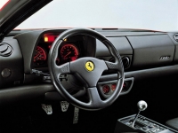 Ferrari Testarossa Coupe (F512 M) 4.9 MT (440 hp) foto, Ferrari Testarossa Coupe (F512 M) 4.9 MT (440 hp) fotos, Ferrari Testarossa Coupe (F512 M) 4.9 MT (440 hp) imagen, Ferrari Testarossa Coupe (F512 M) 4.9 MT (440 hp) imagenes, Ferrari Testarossa Coupe (F512 M) 4.9 MT (440 hp) fotografía
