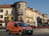 Fiat Fiorino Adventure van (3rd generation) 1.3 Multijet AT (75hp) foto, Fiat Fiorino Adventure van (3rd generation) 1.3 Multijet AT (75hp) fotos, Fiat Fiorino Adventure van (3rd generation) 1.3 Multijet AT (75hp) imagen, Fiat Fiorino Adventure van (3rd generation) 1.3 Multijet AT (75hp) imagenes, Fiat Fiorino Adventure van (3rd generation) 1.3 Multijet AT (75hp) fotografía