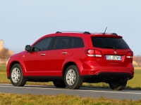 Fiat Freemont Crossover (1 generation) 2.0 D MT (140hp) foto, Fiat Freemont Crossover (1 generation) 2.0 D MT (140hp) fotos, Fiat Freemont Crossover (1 generation) 2.0 D MT (140hp) imagen, Fiat Freemont Crossover (1 generation) 2.0 D MT (140hp) imagenes, Fiat Freemont Crossover (1 generation) 2.0 D MT (140hp) fotografía