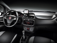 Fiat Punto Hatchback 5-door. (3 generation) 1.4 MT Easy foto, Fiat Punto Hatchback 5-door. (3 generation) 1.4 MT Easy fotos, Fiat Punto Hatchback 5-door. (3 generation) 1.4 MT Easy imagen, Fiat Punto Hatchback 5-door. (3 generation) 1.4 MT Easy imagenes, Fiat Punto Hatchback 5-door. (3 generation) 1.4 MT Easy fotografía