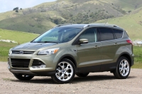 Ford Escape Crossover (3rd generation) EcoBoost 2.0 AT 4WD (240hp) foto, Ford Escape Crossover (3rd generation) EcoBoost 2.0 AT 4WD (240hp) fotos, Ford Escape Crossover (3rd generation) EcoBoost 2.0 AT 4WD (240hp) imagen, Ford Escape Crossover (3rd generation) EcoBoost 2.0 AT 4WD (240hp) imagenes, Ford Escape Crossover (3rd generation) EcoBoost 2.0 AT 4WD (240hp) fotografía