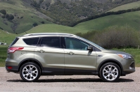 Ford Escape Crossover (3rd generation) EcoBoost 2.0 AT 4WD (240hp) foto, Ford Escape Crossover (3rd generation) EcoBoost 2.0 AT 4WD (240hp) fotos, Ford Escape Crossover (3rd generation) EcoBoost 2.0 AT 4WD (240hp) imagen, Ford Escape Crossover (3rd generation) EcoBoost 2.0 AT 4WD (240hp) imagenes, Ford Escape Crossover (3rd generation) EcoBoost 2.0 AT 4WD (240hp) fotografía