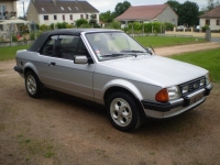 Ford Escort Cabriolet 2-door (3 generation) 1.6 MT (79hp) foto, Ford Escort Cabriolet 2-door (3 generation) 1.6 MT (79hp) fotos, Ford Escort Cabriolet 2-door (3 generation) 1.6 MT (79hp) imagen, Ford Escort Cabriolet 2-door (3 generation) 1.6 MT (79hp) imagenes, Ford Escort Cabriolet 2-door (3 generation) 1.6 MT (79hp) fotografía