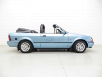 Ford Escort Cabriolet (4th generation) 1.6 cat. MT (90hp) foto, Ford Escort Cabriolet (4th generation) 1.6 cat. MT (90hp) fotos, Ford Escort Cabriolet (4th generation) 1.6 cat. MT (90hp) imagen, Ford Escort Cabriolet (4th generation) 1.6 cat. MT (90hp) imagenes, Ford Escort Cabriolet (4th generation) 1.6 cat. MT (90hp) fotografía