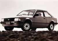 Ford Escort Hatchback 3-door (3 generation) 1.1 5MT (50hp) foto, Ford Escort Hatchback 3-door (3 generation) 1.1 5MT (50hp) fotos, Ford Escort Hatchback 3-door (3 generation) 1.1 5MT (50hp) imagen, Ford Escort Hatchback 3-door (3 generation) 1.1 5MT (50hp) imagenes, Ford Escort Hatchback 3-door (3 generation) 1.1 5MT (50hp) fotografía