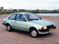 Ford Escort Hatchback 3-door (3 generation) 1.1 5MT (50hp) foto, Ford Escort Hatchback 3-door (3 generation) 1.1 5MT (50hp) fotos, Ford Escort Hatchback 3-door (3 generation) 1.1 5MT (50hp) imagen, Ford Escort Hatchback 3-door (3 generation) 1.1 5MT (50hp) imagenes, Ford Escort Hatchback 3-door (3 generation) 1.1 5MT (50hp) fotografía