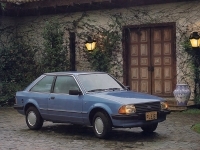 Ford Escort Hatchback 3-door (3 generation) 1.6 AT (79hp) opiniones, Ford Escort Hatchback 3-door (3 generation) 1.6 AT (79hp) precio, Ford Escort Hatchback 3-door (3 generation) 1.6 AT (79hp) comprar, Ford Escort Hatchback 3-door (3 generation) 1.6 AT (79hp) caracteristicas, Ford Escort Hatchback 3-door (3 generation) 1.6 AT (79hp) especificaciones, Ford Escort Hatchback 3-door (3 generation) 1.6 AT (79hp) Ficha tecnica, Ford Escort Hatchback 3-door (3 generation) 1.6 AT (79hp) Automovil