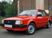 Ford Escort Hatchback 5-door. (3 generation) 1.1 5MT foto, Ford Escort Hatchback 5-door. (3 generation) 1.1 5MT fotos, Ford Escort Hatchback 5-door. (3 generation) 1.1 5MT imagen, Ford Escort Hatchback 5-door. (3 generation) 1.1 5MT imagenes, Ford Escort Hatchback 5-door. (3 generation) 1.1 5MT fotografía