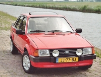 Ford Escort Hatchback 5-door. (3 generation) 1.1 MT foto, Ford Escort Hatchback 5-door. (3 generation) 1.1 MT fotos, Ford Escort Hatchback 5-door. (3 generation) 1.1 MT imagen, Ford Escort Hatchback 5-door. (3 generation) 1.1 MT imagenes, Ford Escort Hatchback 5-door. (3 generation) 1.1 MT fotografía