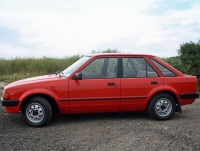 Ford Escort Hatchback 5-door. (3 generation) 1.1 MT (55 HP '81) foto, Ford Escort Hatchback 5-door. (3 generation) 1.1 MT (55 HP '81) fotos, Ford Escort Hatchback 5-door. (3 generation) 1.1 MT (55 HP '81) imagen, Ford Escort Hatchback 5-door. (3 generation) 1.1 MT (55 HP '81) imagenes, Ford Escort Hatchback 5-door. (3 generation) 1.1 MT (55 HP '81) fotografía