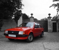 Ford Escort Hatchback 5-door. (3 generation) 1.6 AT foto, Ford Escort Hatchback 5-door. (3 generation) 1.6 AT fotos, Ford Escort Hatchback 5-door. (3 generation) 1.6 AT imagen, Ford Escort Hatchback 5-door. (3 generation) 1.6 AT imagenes, Ford Escort Hatchback 5-door. (3 generation) 1.6 AT fotografía