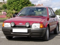 Ford Escort Hatchback 5-door. (4 generation) 1.3 4MT foto, Ford Escort Hatchback 5-door. (4 generation) 1.3 4MT fotos, Ford Escort Hatchback 5-door. (4 generation) 1.3 4MT imagen, Ford Escort Hatchback 5-door. (4 generation) 1.3 4MT imagenes, Ford Escort Hatchback 5-door. (4 generation) 1.3 4MT fotografía