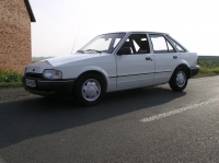 Ford Escort Hatchback 5-door. (4 generation) 1.3 4MT foto, Ford Escort Hatchback 5-door. (4 generation) 1.3 4MT fotos, Ford Escort Hatchback 5-door. (4 generation) 1.3 4MT imagen, Ford Escort Hatchback 5-door. (4 generation) 1.3 4MT imagenes, Ford Escort Hatchback 5-door. (4 generation) 1.3 4MT fotografía