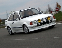 Ford Escort RS hatchback 3-door (3 generation) 1.6 RS 1600i MT (115hp) foto, Ford Escort RS hatchback 3-door (3 generation) 1.6 RS 1600i MT (115hp) fotos, Ford Escort RS hatchback 3-door (3 generation) 1.6 RS 1600i MT (115hp) imagen, Ford Escort RS hatchback 3-door (3 generation) 1.6 RS 1600i MT (115hp) imagenes, Ford Escort RS hatchback 3-door (3 generation) 1.6 RS 1600i MT (115hp) fotografía