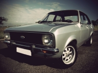 Ford Escort Sedan (2 generation) 2.0 MT (95hp) foto, Ford Escort Sedan (2 generation) 2.0 MT (95hp) fotos, Ford Escort Sedan (2 generation) 2.0 MT (95hp) imagen, Ford Escort Sedan (2 generation) 2.0 MT (95hp) imagenes, Ford Escort Sedan (2 generation) 2.0 MT (95hp) fotografía