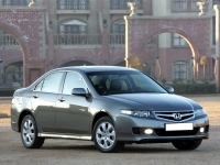 Honda Accord Sedan 4-door (7th generation) 2.0 AT foto, Honda Accord Sedan 4-door (7th generation) 2.0 AT fotos, Honda Accord Sedan 4-door (7th generation) 2.0 AT imagen, Honda Accord Sedan 4-door (7th generation) 2.0 AT imagenes, Honda Accord Sedan 4-door (7th generation) 2.0 AT fotografía