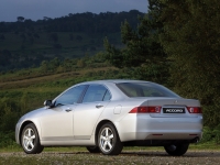 Honda Accord Sedan (7th generation) 2.0 MT (155hp) foto, Honda Accord Sedan (7th generation) 2.0 MT (155hp) fotos, Honda Accord Sedan (7th generation) 2.0 MT (155hp) imagen, Honda Accord Sedan (7th generation) 2.0 MT (155hp) imagenes, Honda Accord Sedan (7th generation) 2.0 MT (155hp) fotografía