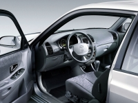Hyundai Accent Hatchback 3-door (LC) 1.5 TDI MT (83hp) foto, Hyundai Accent Hatchback 3-door (LC) 1.5 TDI MT (83hp) fotos, Hyundai Accent Hatchback 3-door (LC) 1.5 TDI MT (83hp) imagen, Hyundai Accent Hatchback 3-door (LC) 1.5 TDI MT (83hp) imagenes, Hyundai Accent Hatchback 3-door (LC) 1.5 TDI MT (83hp) fotografía
