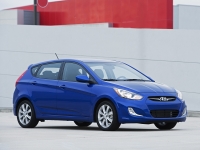 Hyundai Accent Hatchback (RB) 1.4 AT (108hp) foto, Hyundai Accent Hatchback (RB) 1.4 AT (108hp) fotos, Hyundai Accent Hatchback (RB) 1.4 AT (108hp) imagen, Hyundai Accent Hatchback (RB) 1.4 AT (108hp) imagenes, Hyundai Accent Hatchback (RB) 1.4 AT (108hp) fotografía